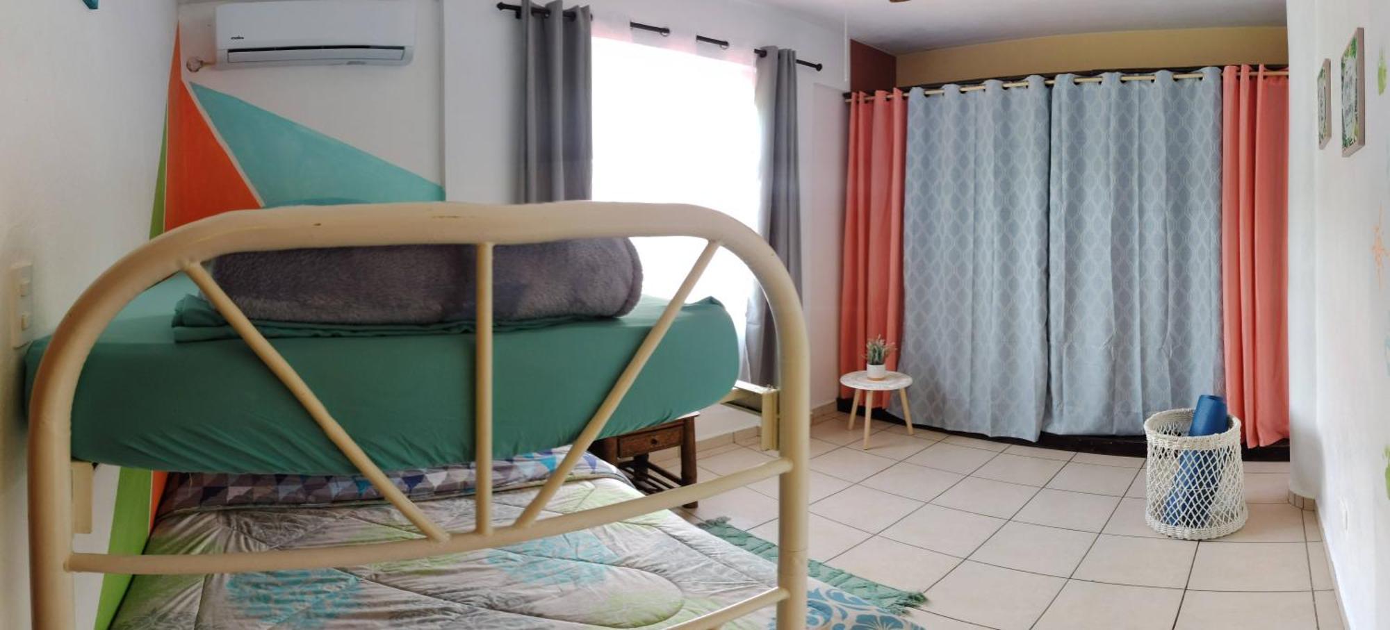 Cool Vibes Beach Hostel Dominical Kültér fotó