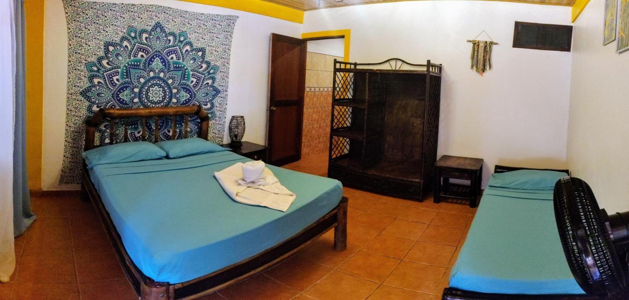 Cool Vibes Beach Hostel Dominical Kültér fotó